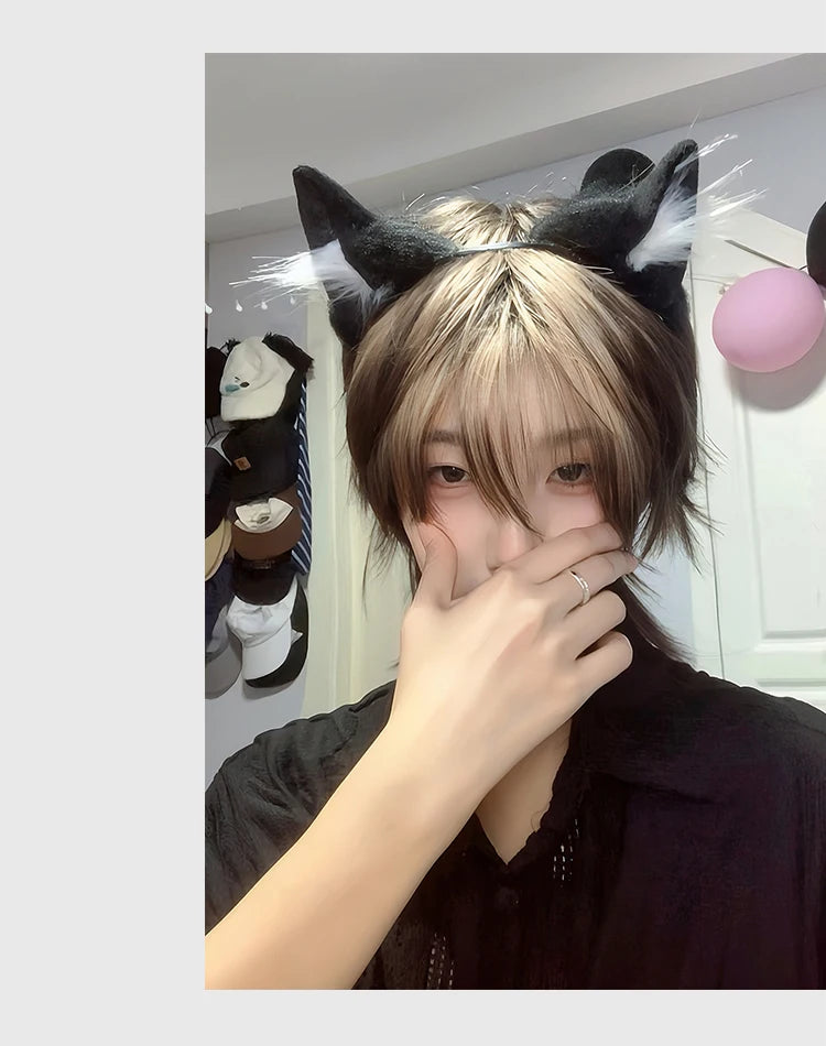 Anime Role-Playing Cos Wig New Wolf-Tailed Mullet Head Boy Short Hair Gradient Wig Siamese Cat Handsome Cute Wig Props Cos Props