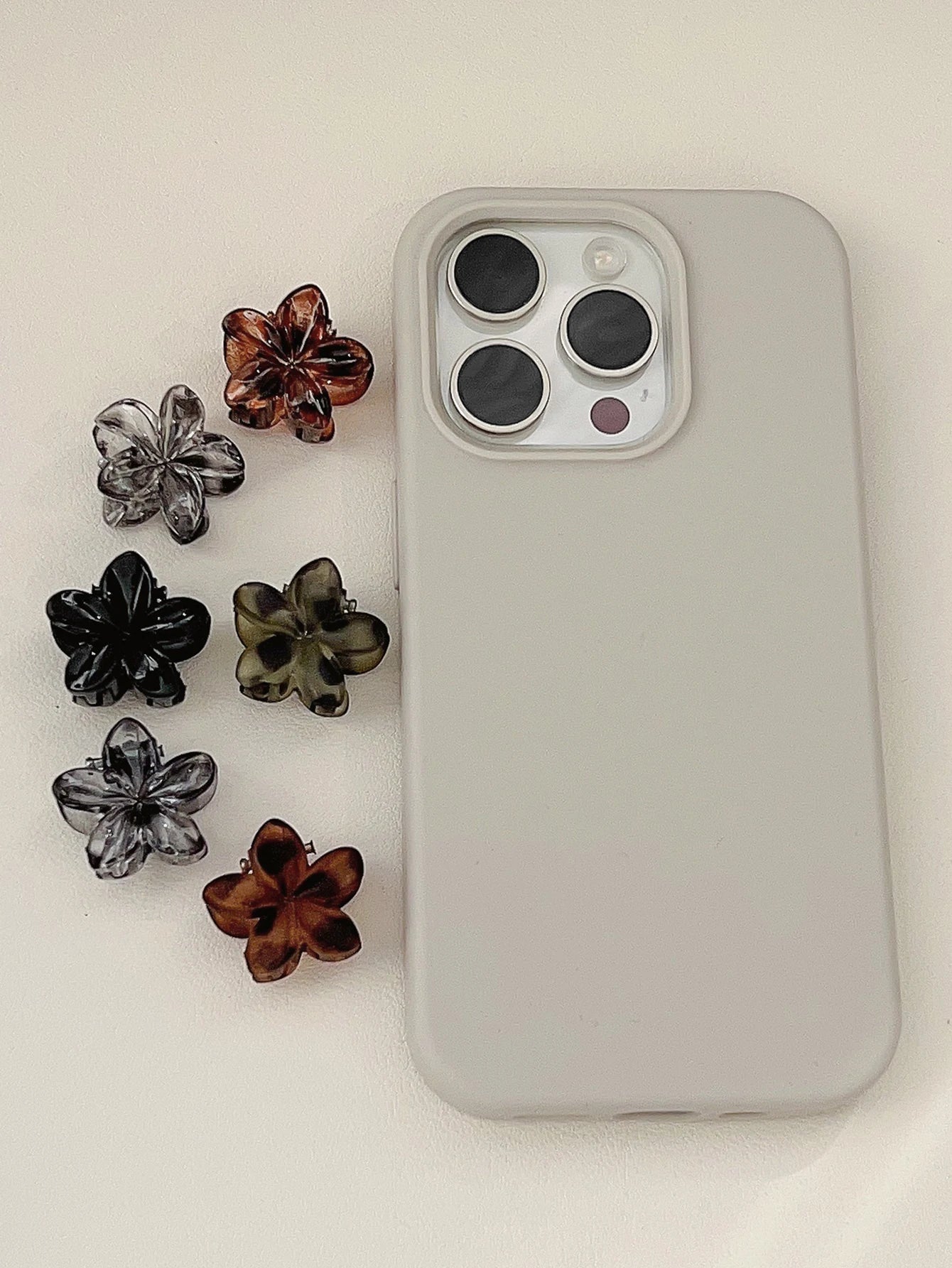 Mini Flower Hair Clips Pack for Women - Creaseless Styling Claw Clips for Bangs and Tiny Hair Styling