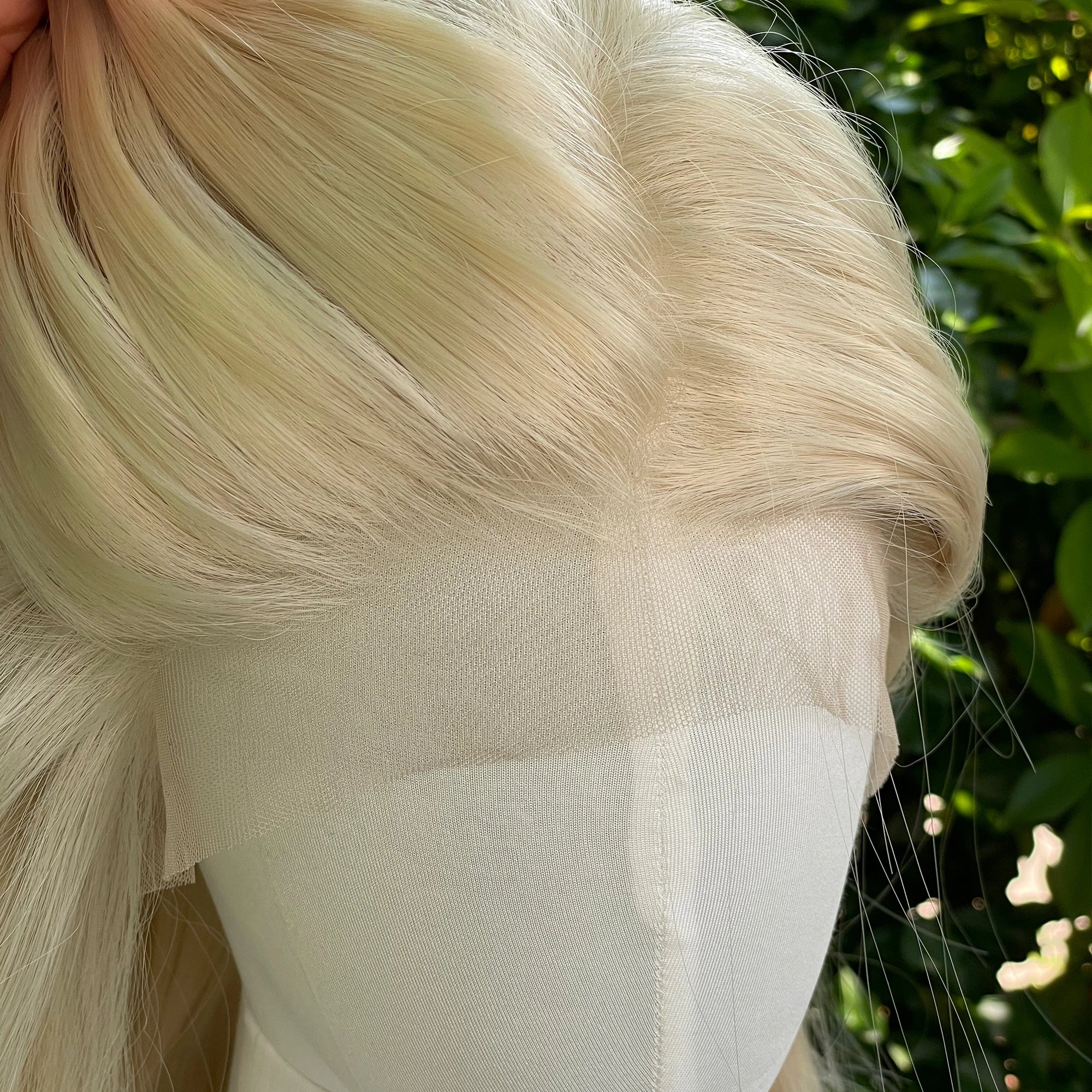 Light Blonde Synthetic Hair 13x4 Lace Front Wigs for Women 26 Inch Long Straight Free Part 150% Density Glueless Half Hand Tied