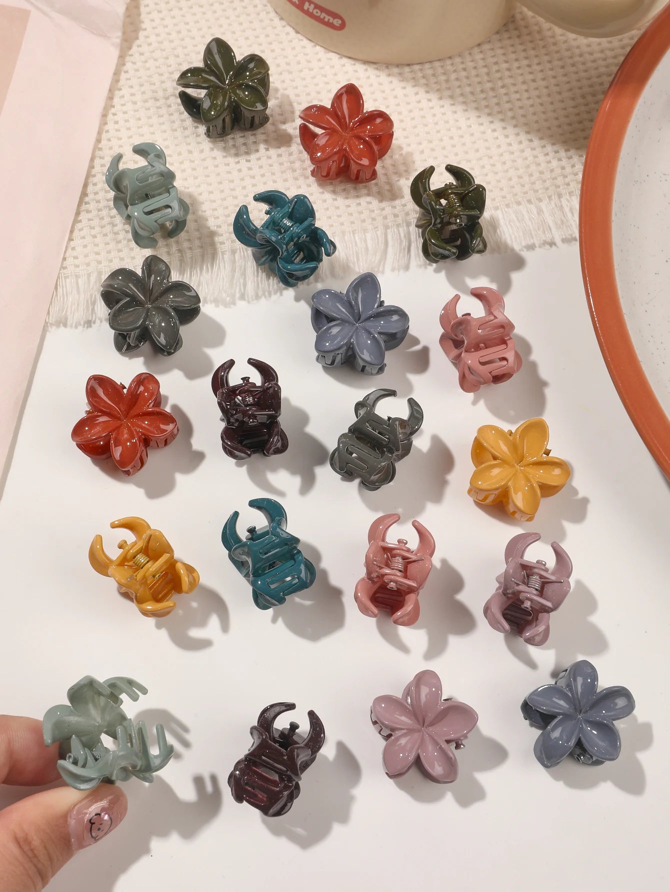 Mini Flower Hair Clips Pack for Women - Creaseless Styling Claw Clips for Bangs and Tiny Hair Styling