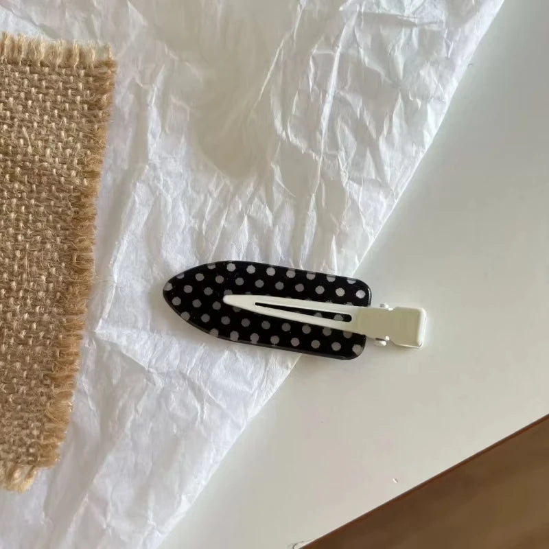 Black White Polka Dot Acrylic Hair Clips Minimalist Secure Hold Suitable for Daily Wear Party Outfits Hairpin Accessories